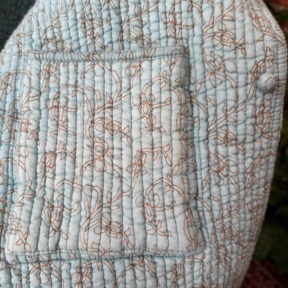 Reversible Floral Patchwork Coat-- Soft Blue & Green Quilted Cotton size L/XL - Picture 8 of 10